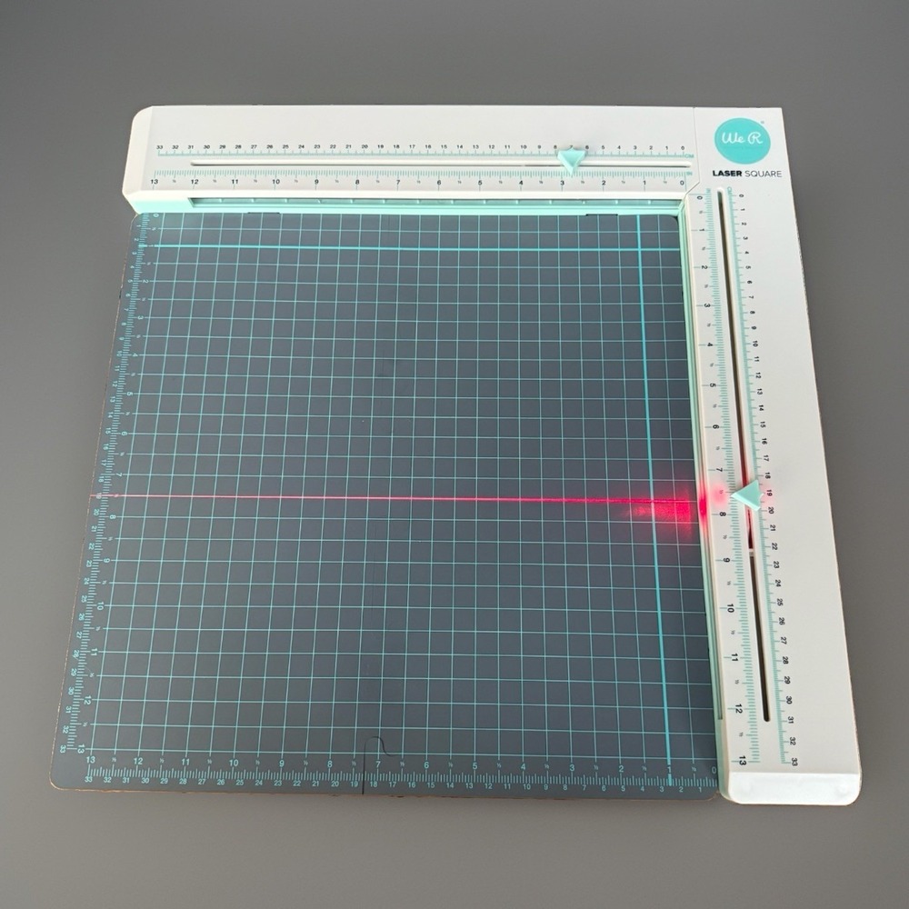 We R Memory Keepers Laser Square Alignment Tool with Mat, Model/MPN Laser Square